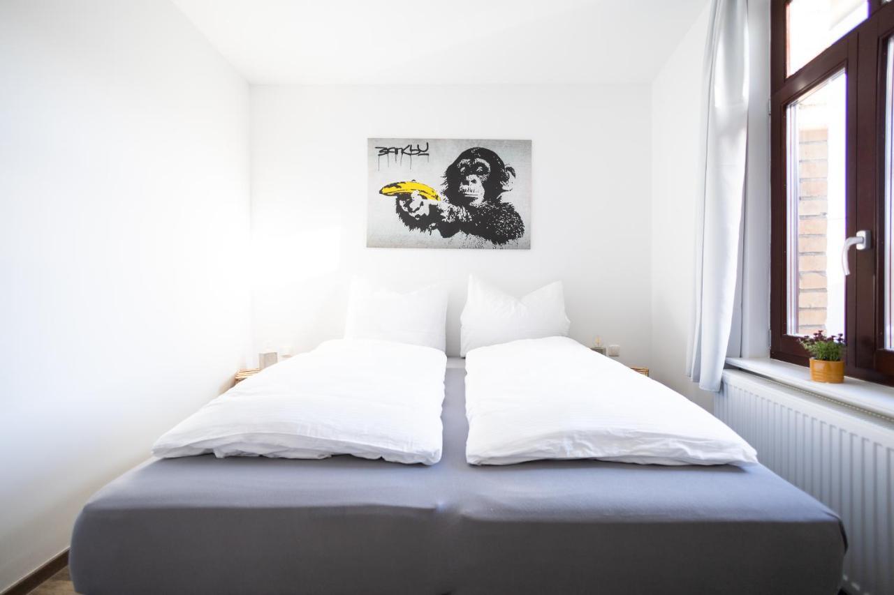 Apartments Am Neuen Theater - Altstadt - Zentral - Kueche - Wifi - Powered By Ko-Living Halle  Exterior foto