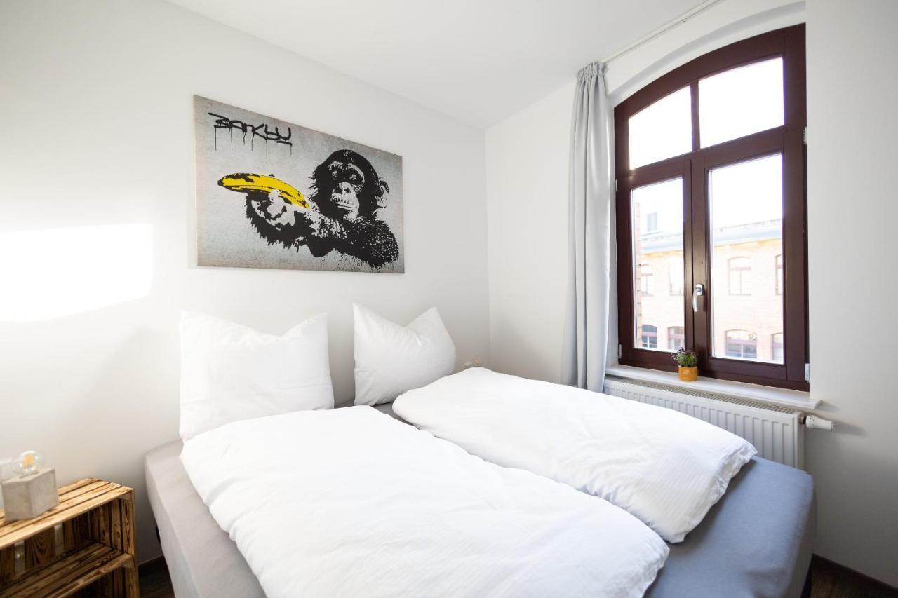 Apartments Am Neuen Theater - Altstadt - Zentral - Kueche - Wifi - Powered By Ko-Living Halle  Exterior foto