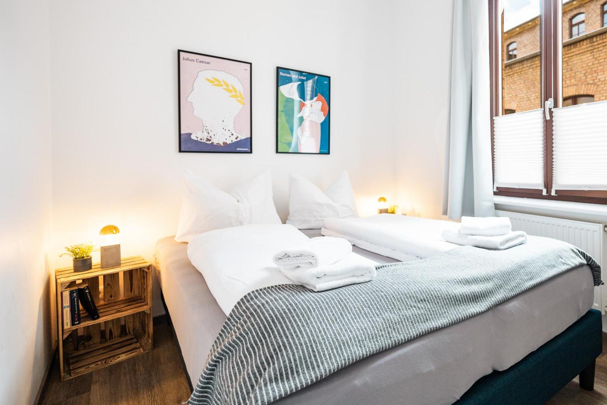 Apartments Am Neuen Theater - Altstadt - Zentral - Kueche - Wifi - Powered By Ko-Living Halle  Exterior foto